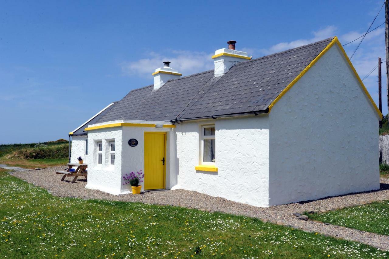 Yellow Cottage, Doolin Knockfin Cross Roads Exterior photo